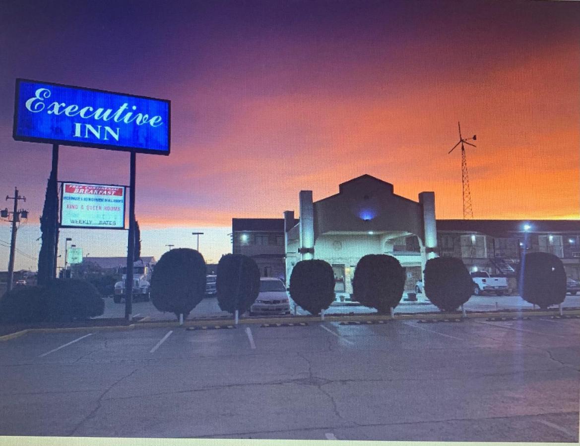 Executive Inn Odessa Exterior photo