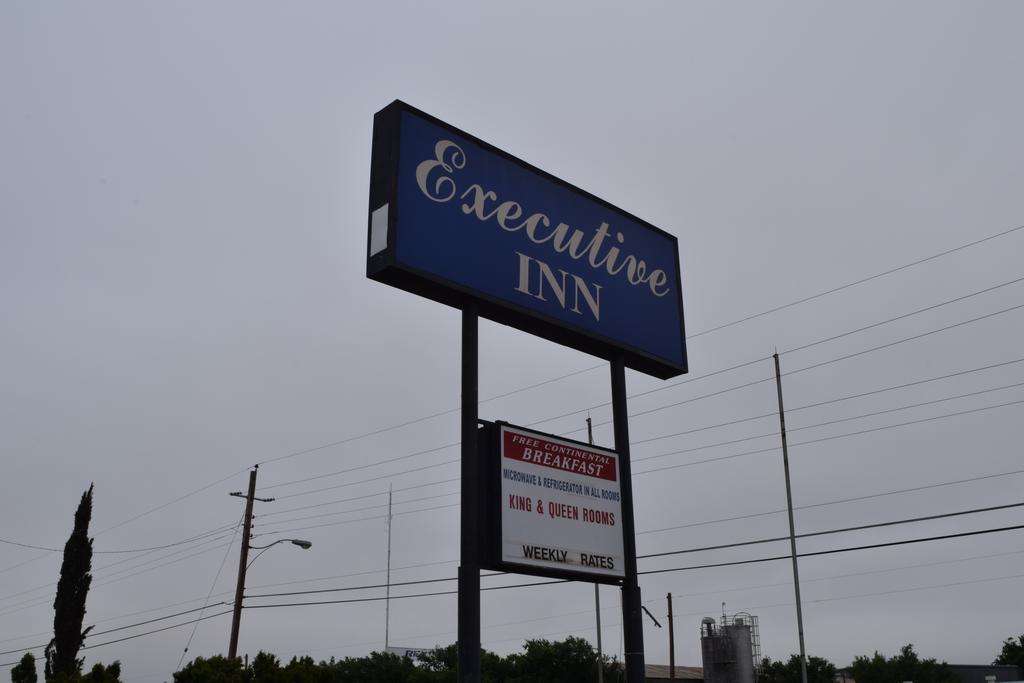 Executive Inn Odessa Exterior photo