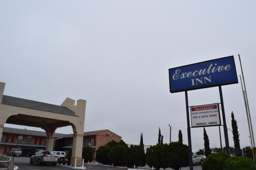 Executive Inn Odessa Exterior photo